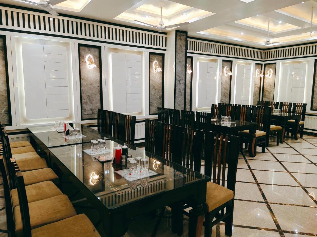 Hotel The Shree Jee Palace Mirzāpur Kültér fotó
