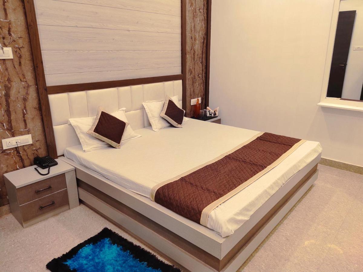 Hotel The Shree Jee Palace Mirzāpur Kültér fotó