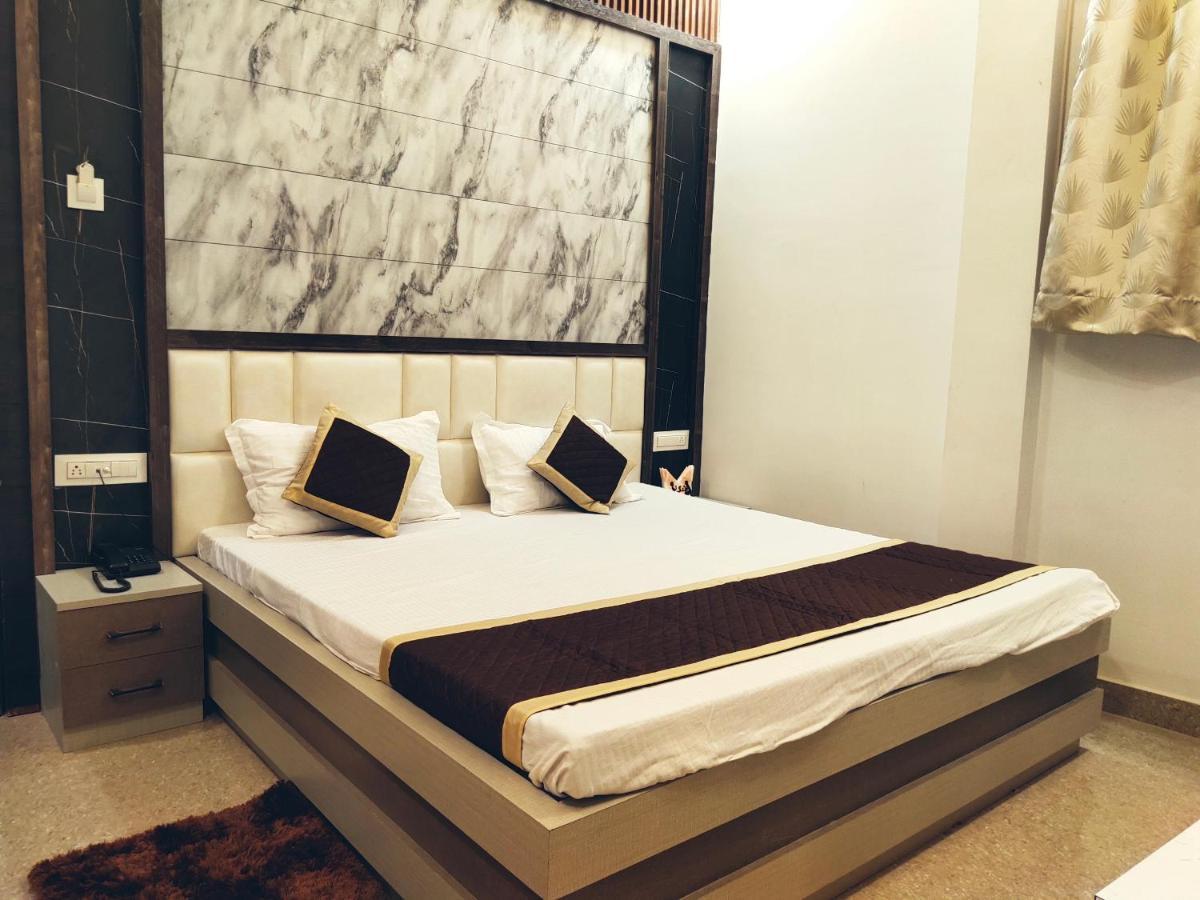 Hotel The Shree Jee Palace Mirzāpur Kültér fotó