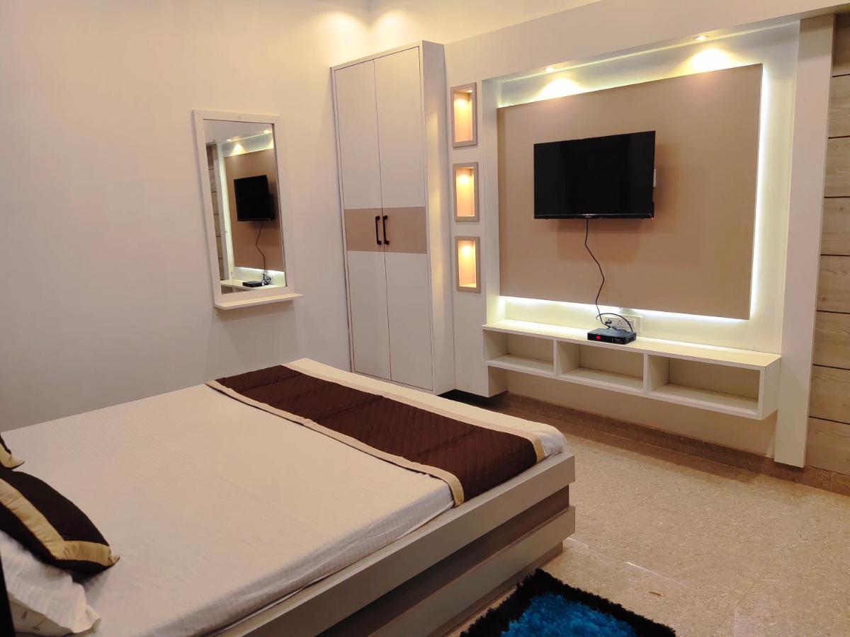 Hotel The Shree Jee Palace Mirzāpur Kültér fotó